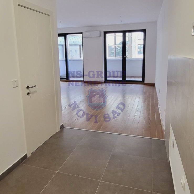 stan na prodaju Novi Sad, 86m2 560243