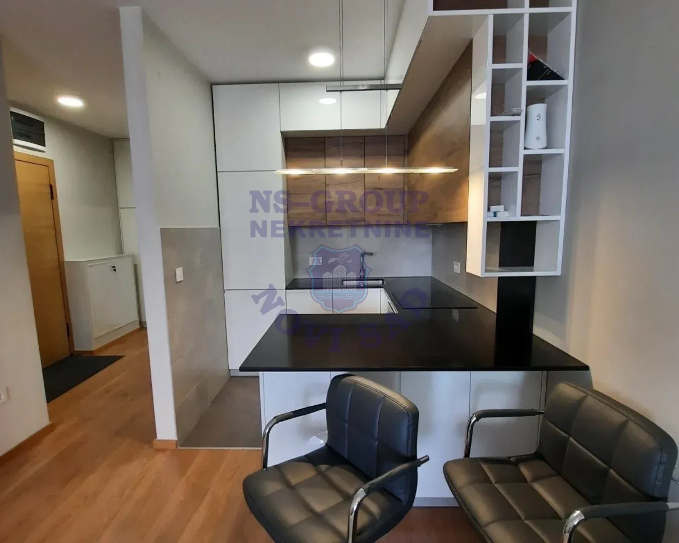 stan na prodaju Novi Sad 56m2 560245