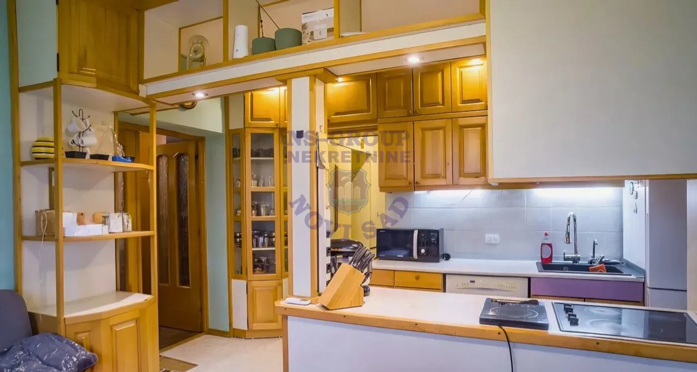stan na prodaju Novi Sad 65m2 561242