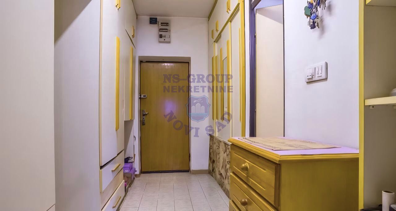 stan na prodaju Novi Sad 65m2 561242