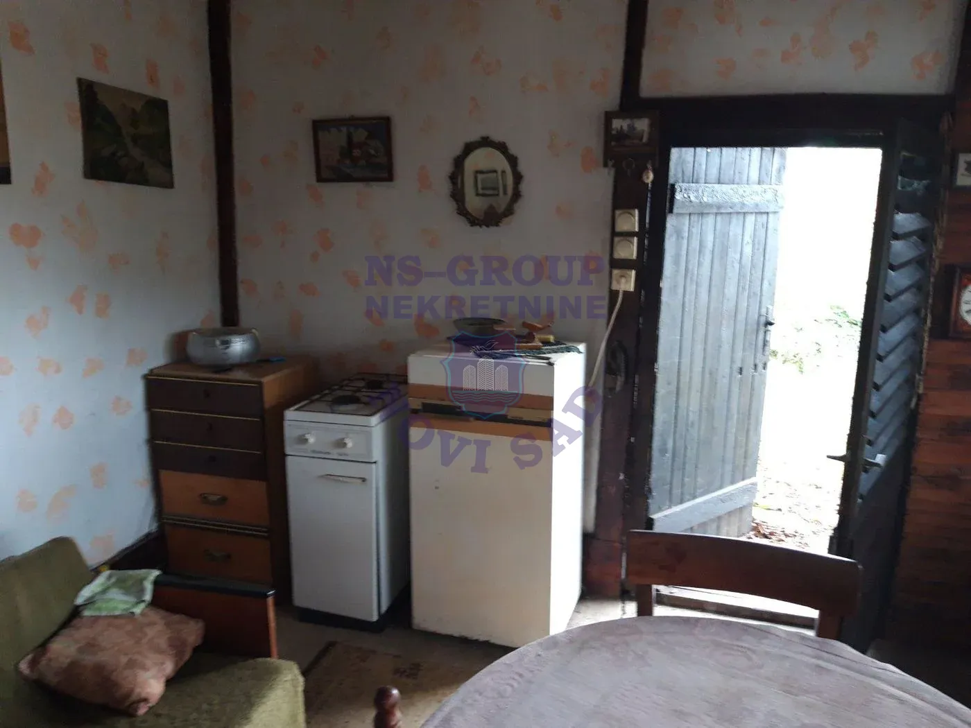 plac na prodaju Sremska Kamenica 440m2 561301