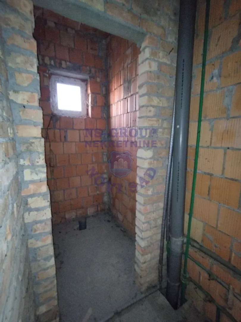 kuca na prodaju Futog 242m2 561321