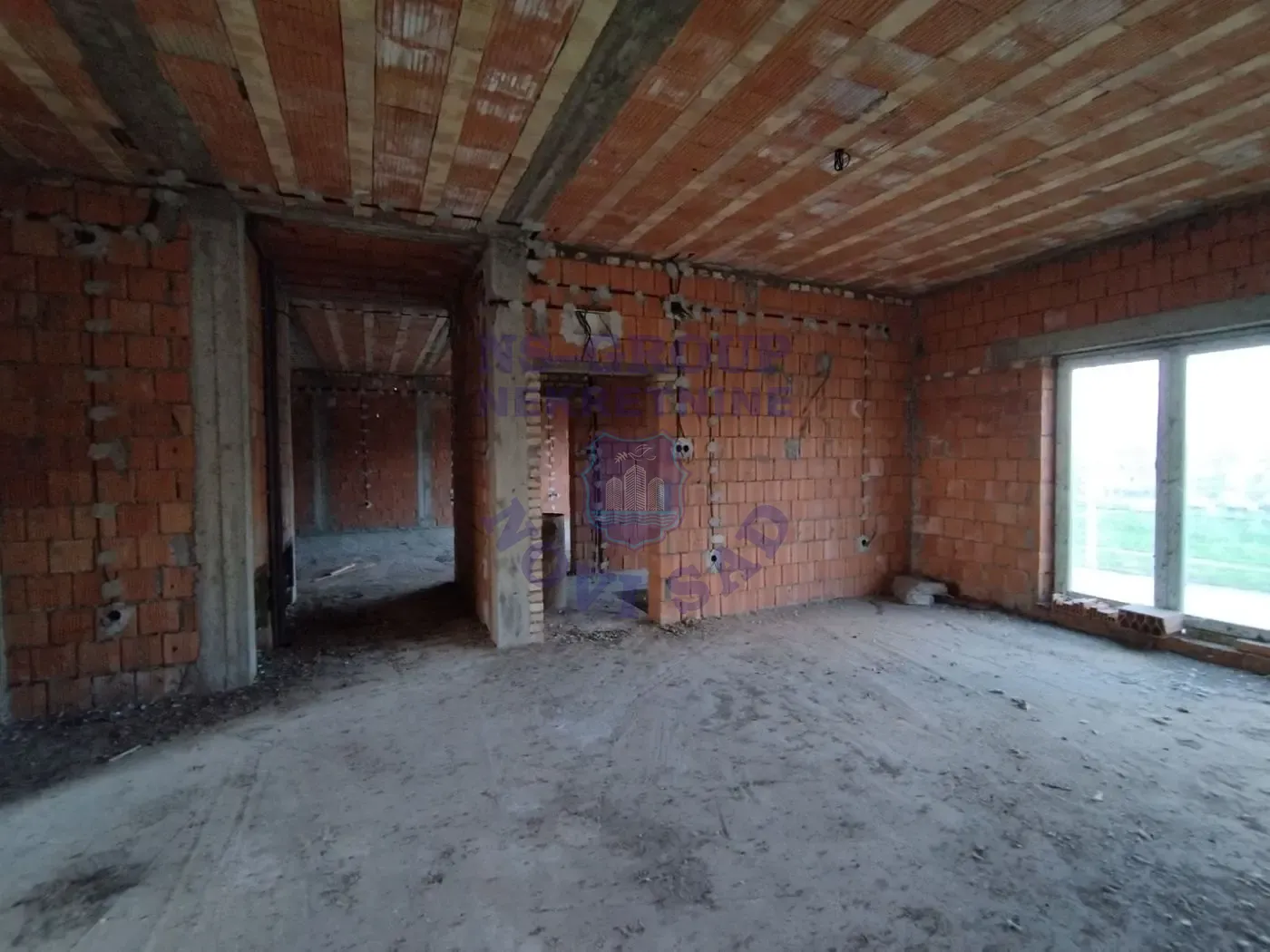 kuca na prodaju Futog 242m2 561321