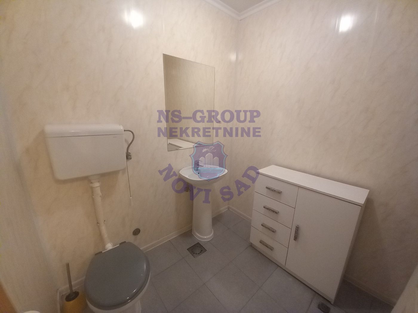 lokal na prodaju Novi Sad 120m2 561300