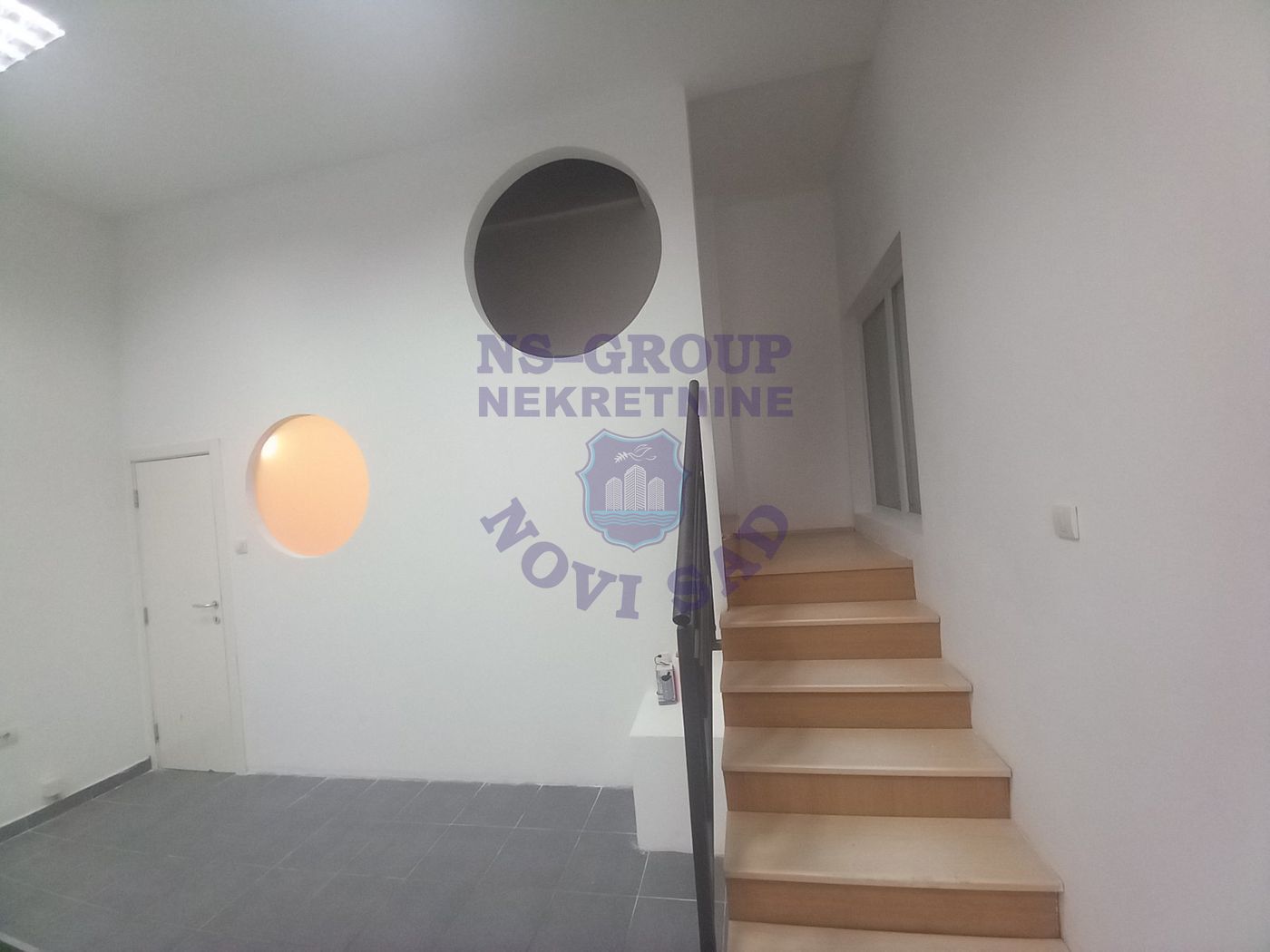 lokal na prodaju Novi Sad 120m2 561300