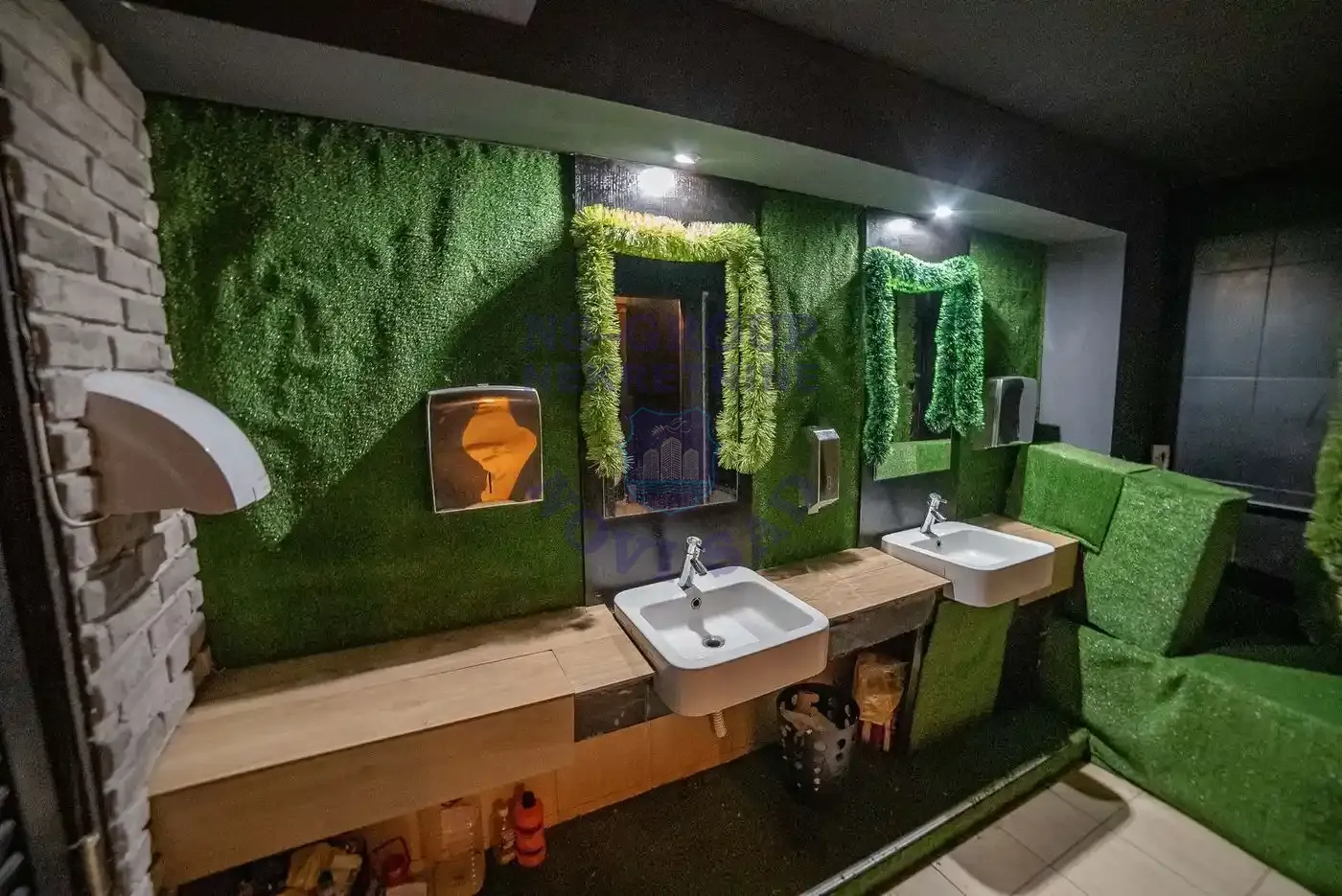 lokal na prodaju Novi Sad 102m2 561269
