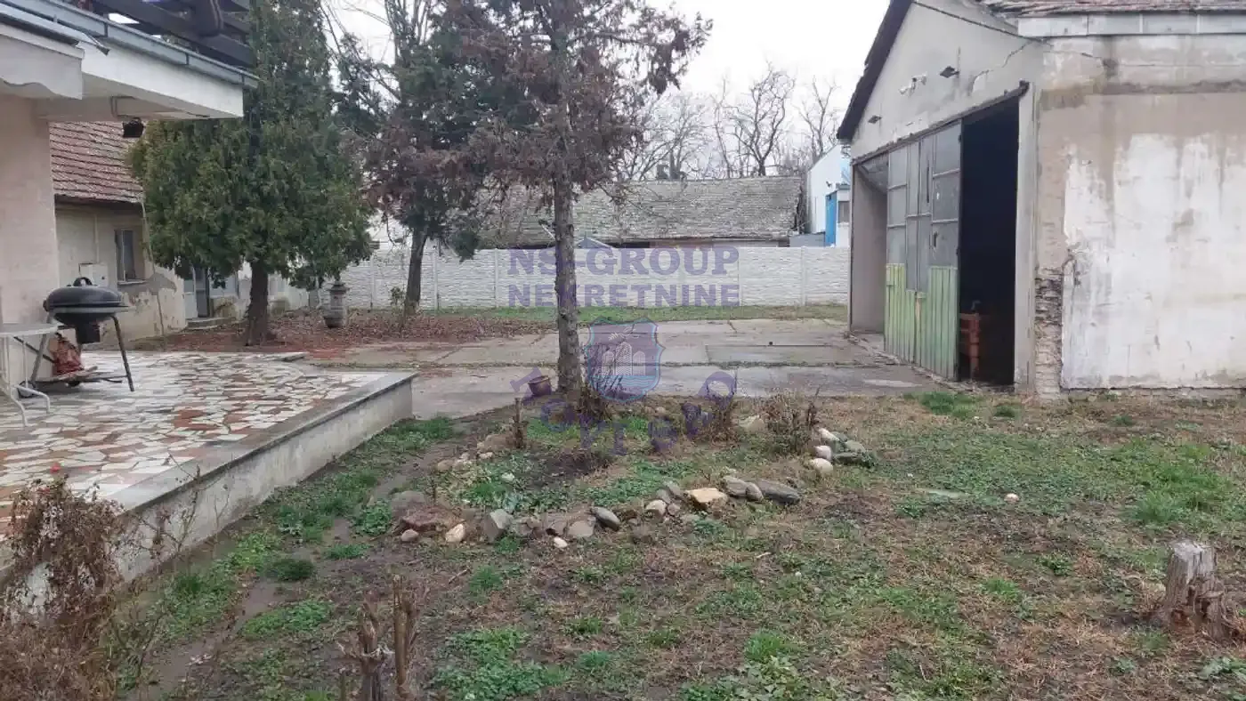 plac na prodaju Novi Sad, 3070m2 561345