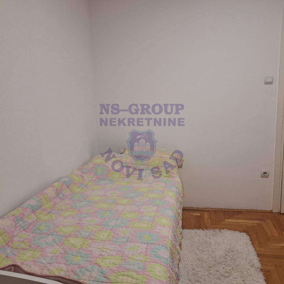 stan na prodaju Veternik 67m2 561386