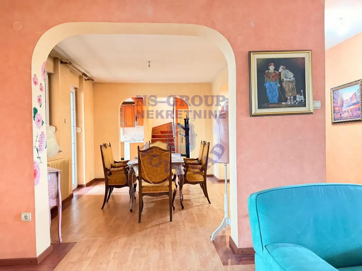 stan na prodaju Novi Sad 179m2 561403