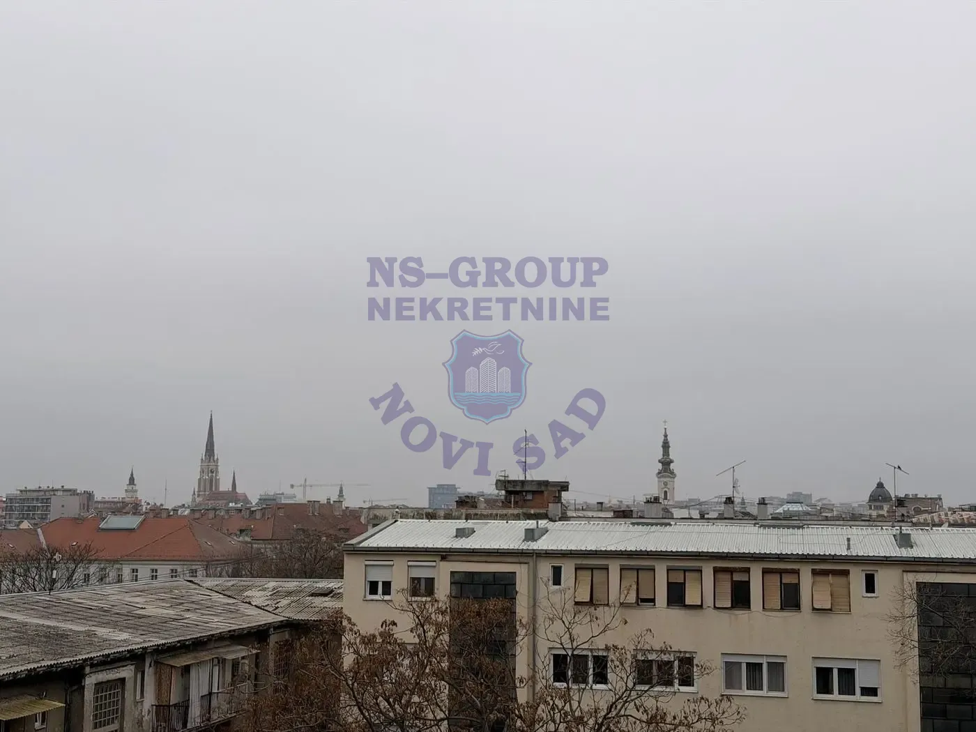 stan na prodaju Novi Sad 179m2 561403