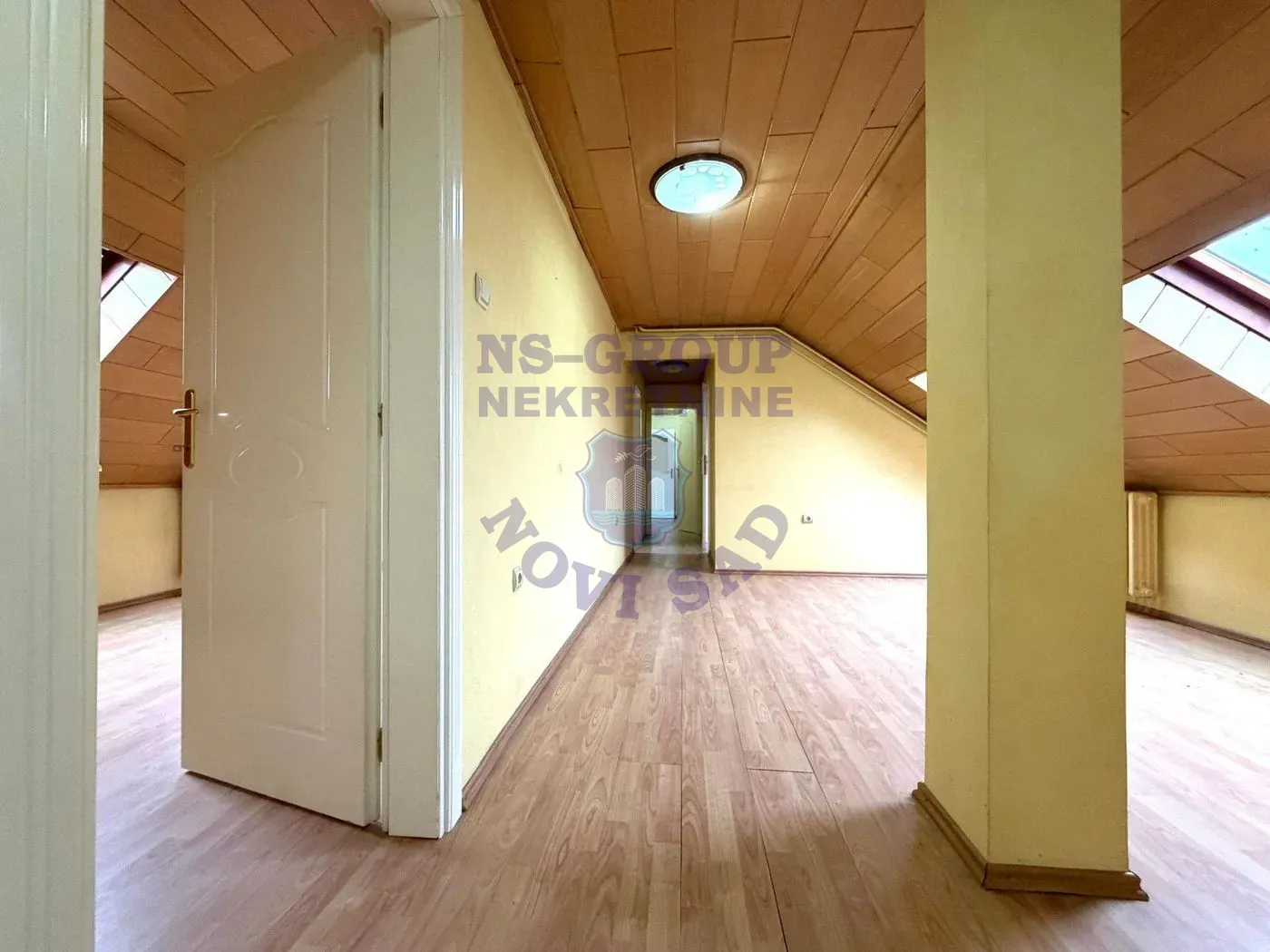 stan na prodaju Novi Sad 179m2 561403
