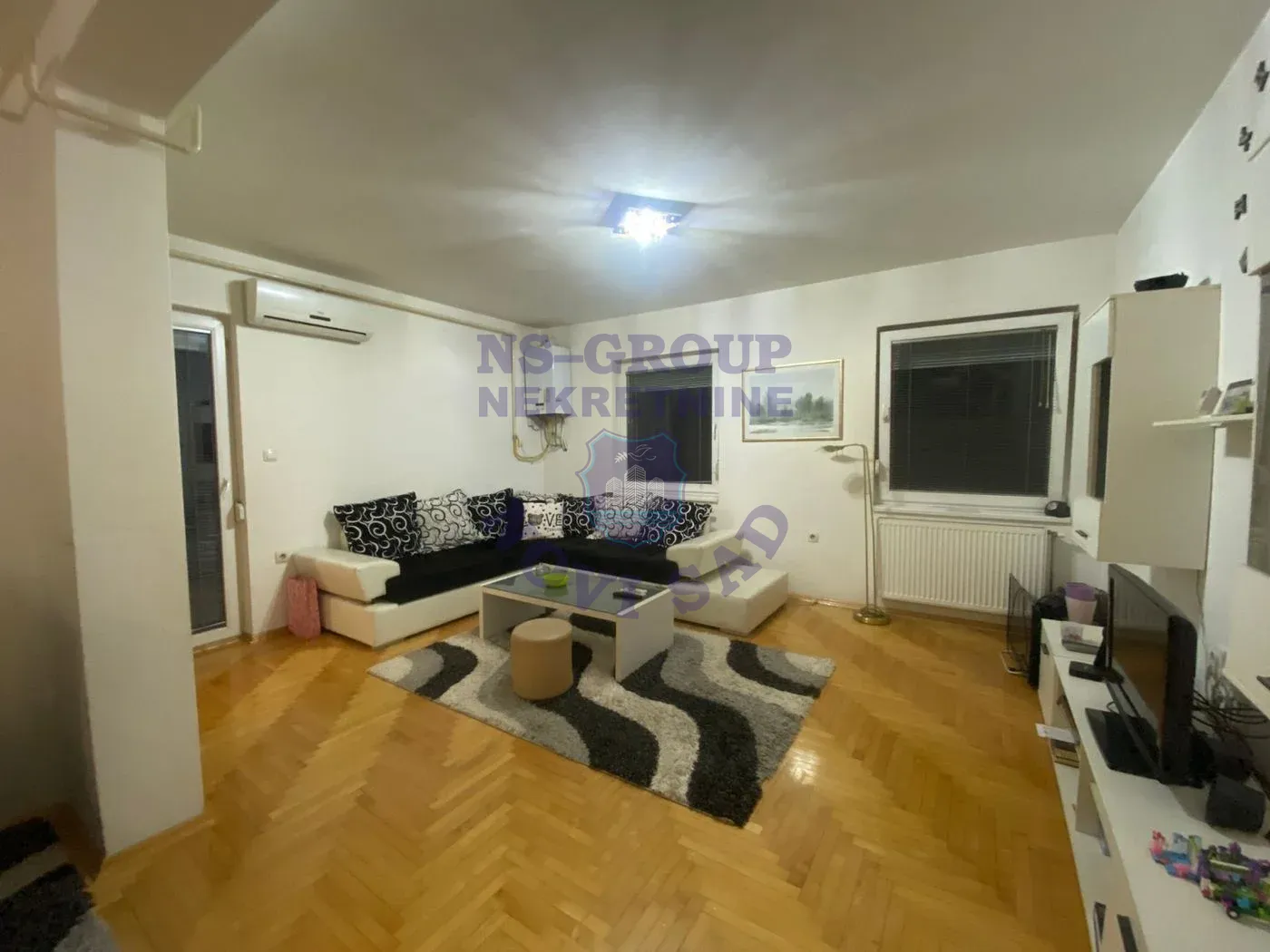 stan na prodaju Novi Sad 64m2 561705