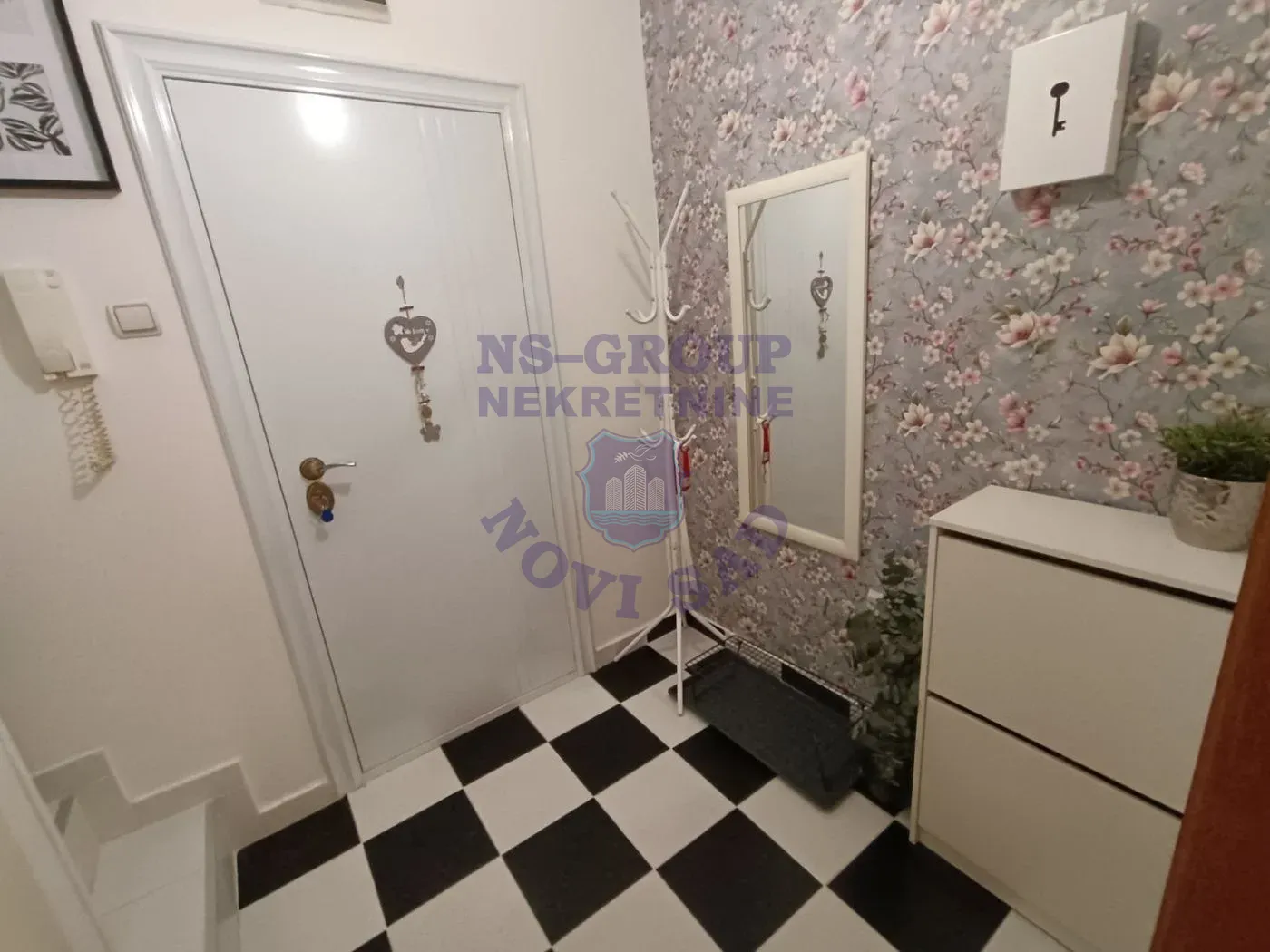 stan na prodaju Novi Sad 61m2 561812