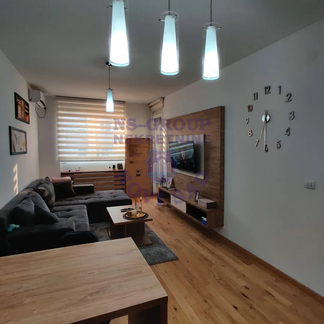 stan na prodaju Novi Sad, 43m2 15291