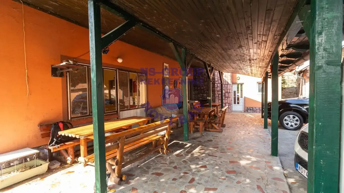 kuca na prodaju Beočin 612m2 561991