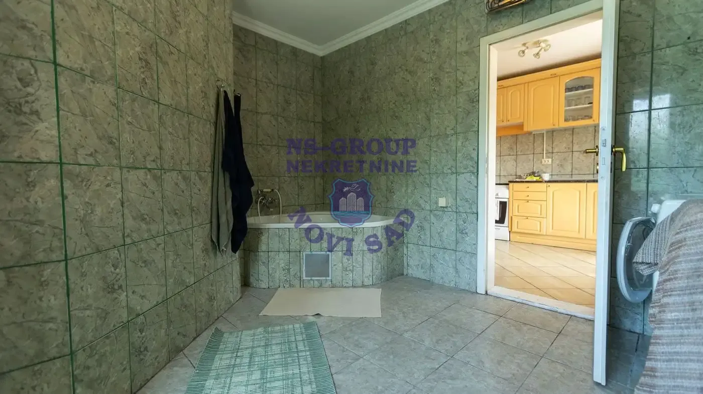 kuca na prodaju Beočin 612m2 561991