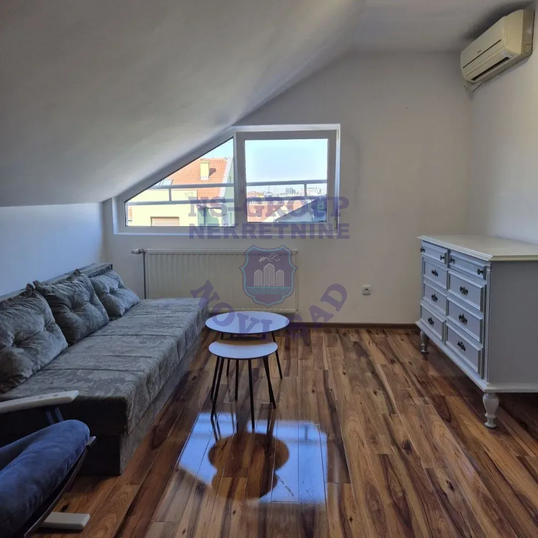 stan na prodaju Novi Sad, 38m2 15313