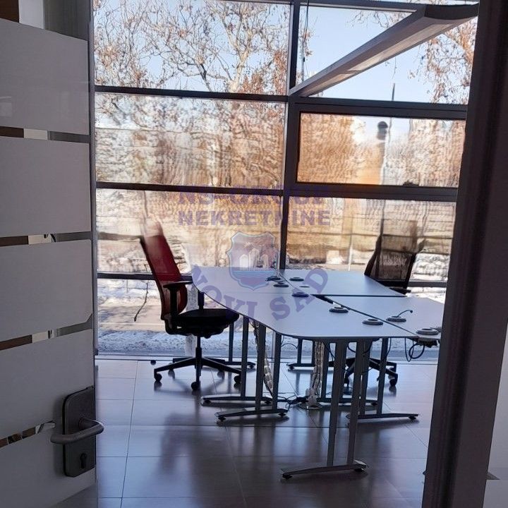 lokal za izdavanje Novi Sad 530m2 15242