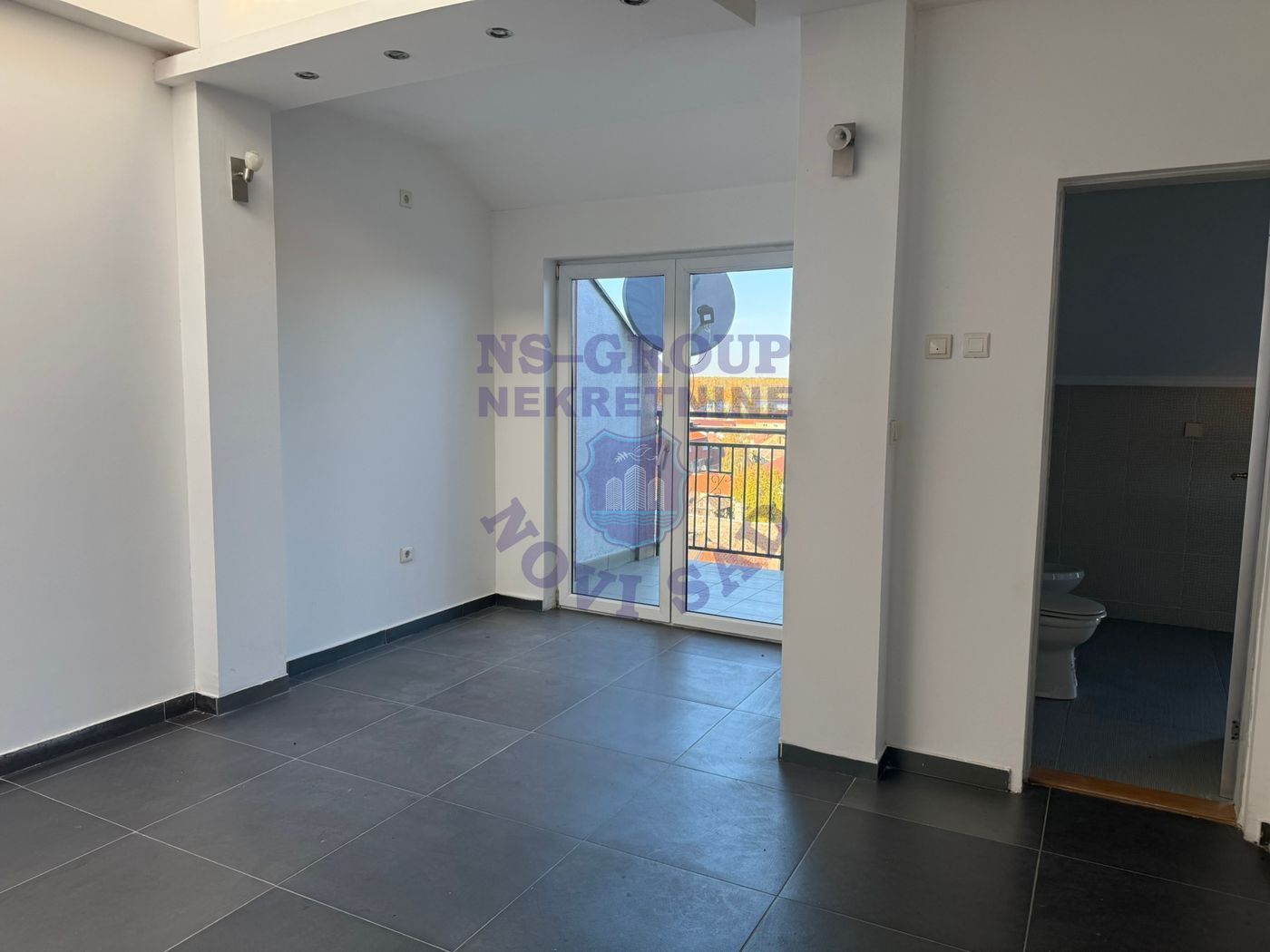 stan na prodaju Sremski Karlovci 130m2 557940