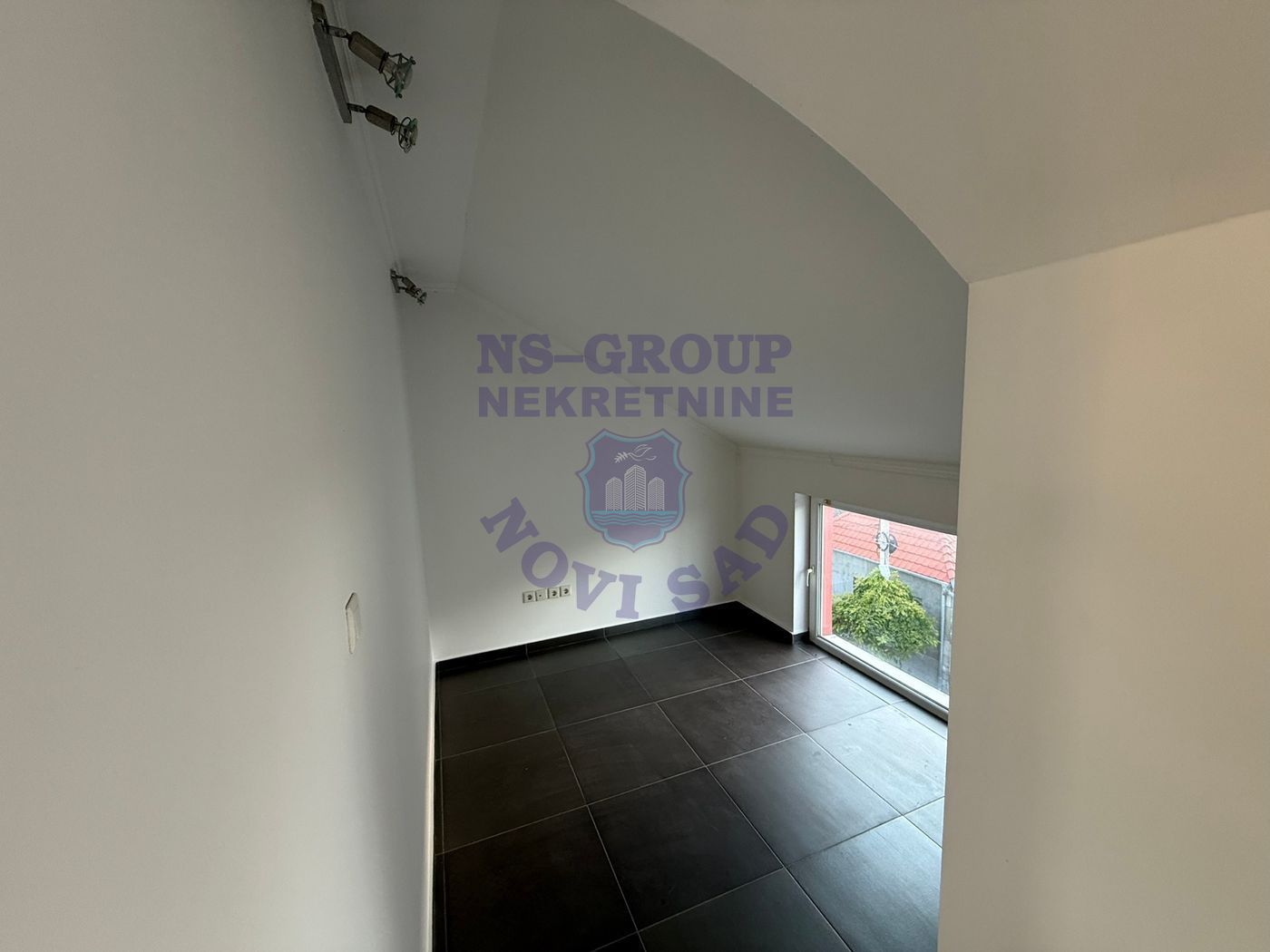 stan na prodaju Sremski Karlovci 130m2 557940