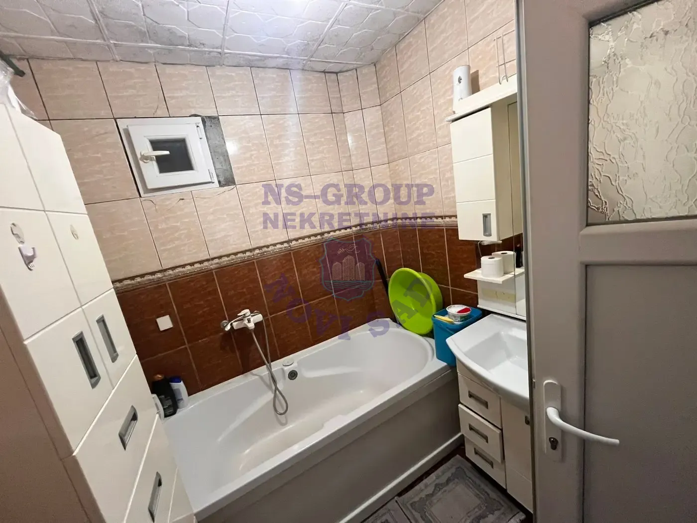 kuca na prodaju Novi Sad 172m2 562231