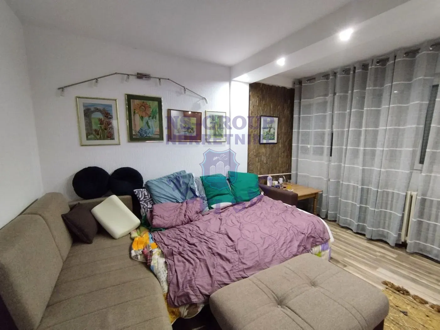 stan na prodaju Novi Sad 56m2 562351