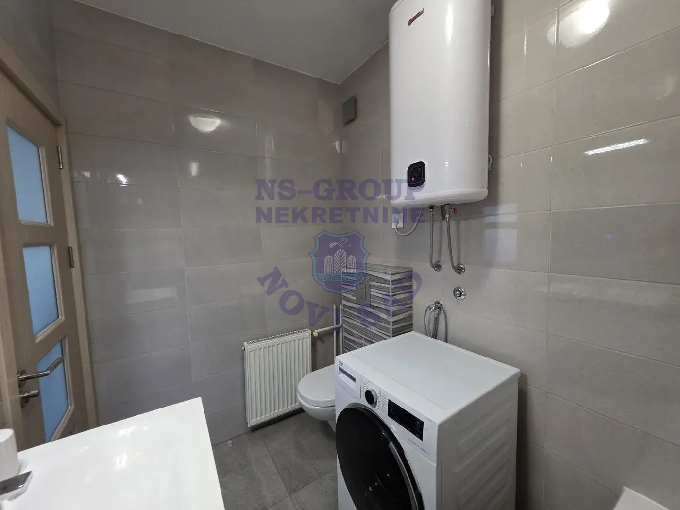 stan na prodaju Novi Sad 80m2 562401