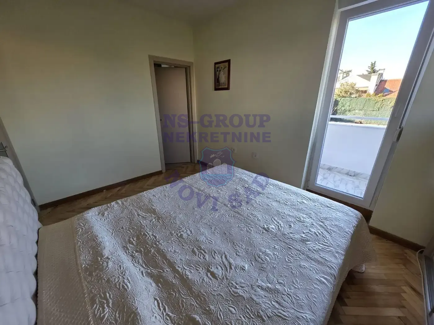 stan na prodaju Novi Sad 80m2 562401