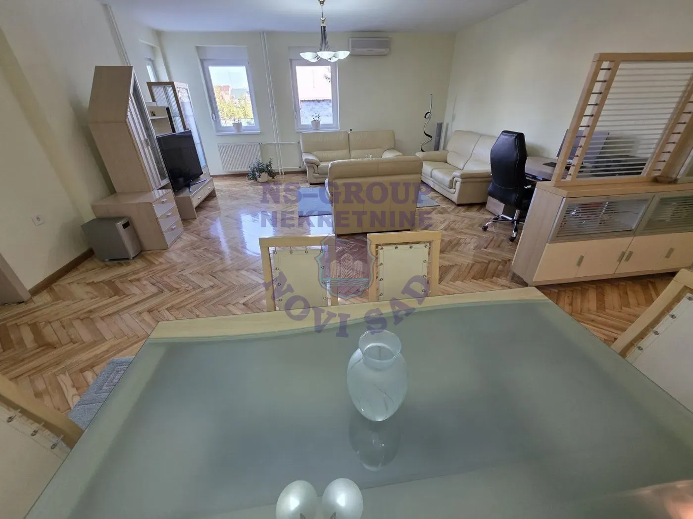 stan na prodaju Novi Sad 80m2 562401