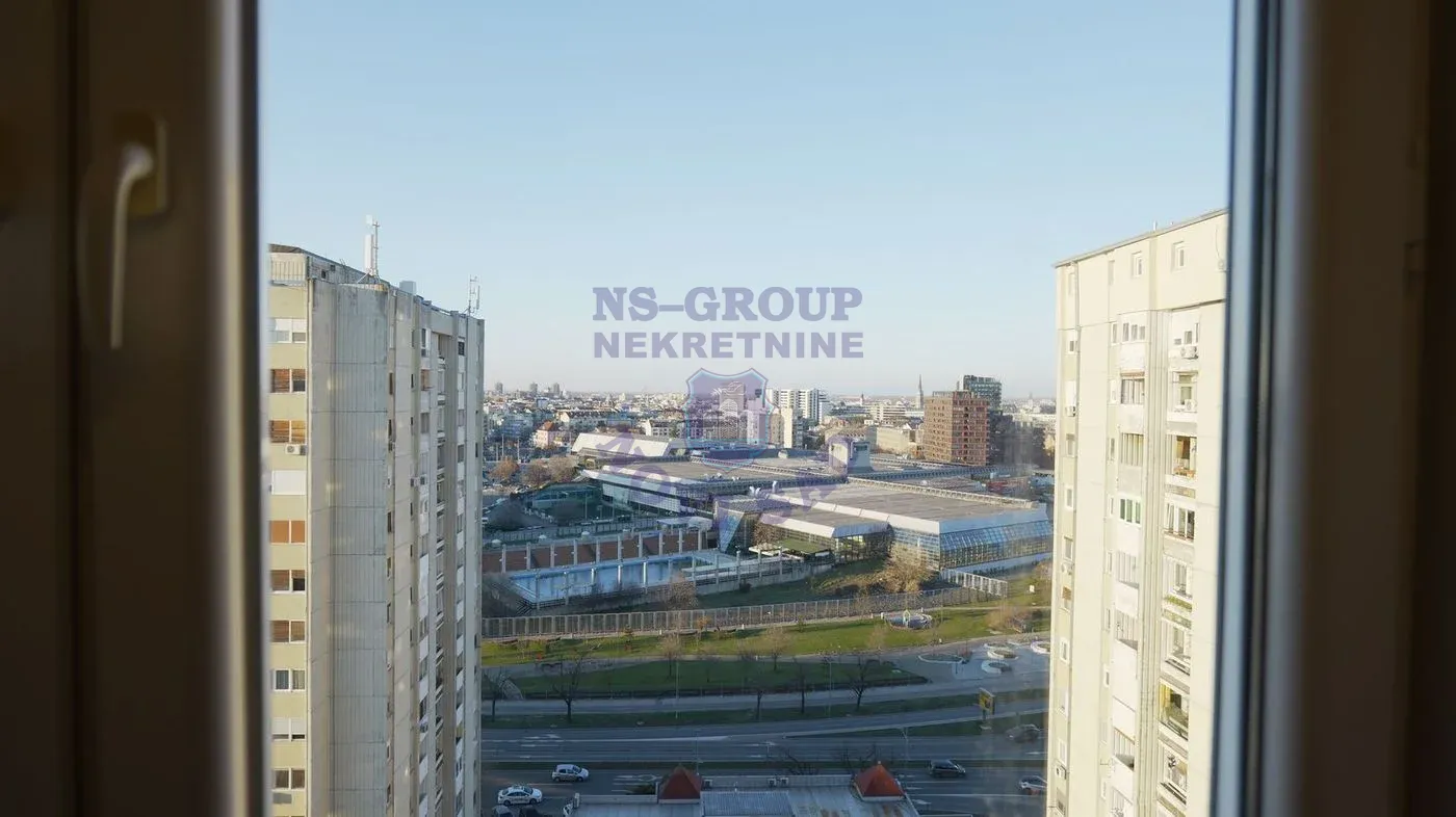 stan na prodaju Novi Sad 71m2 562303