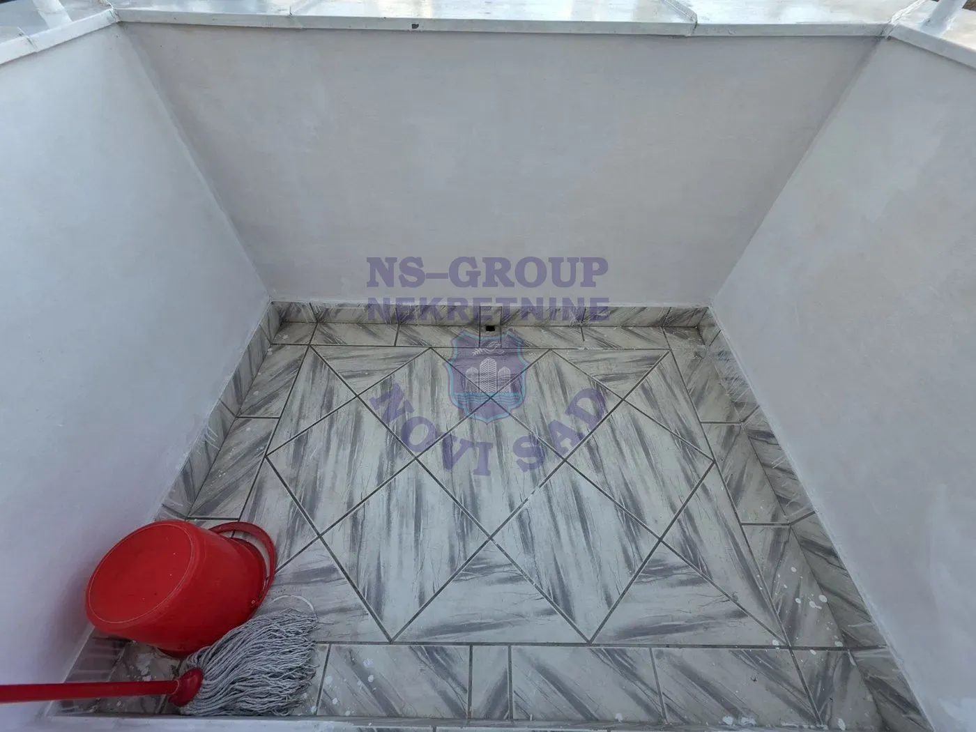 stan na prodaju Novi Sad 80m2 562401