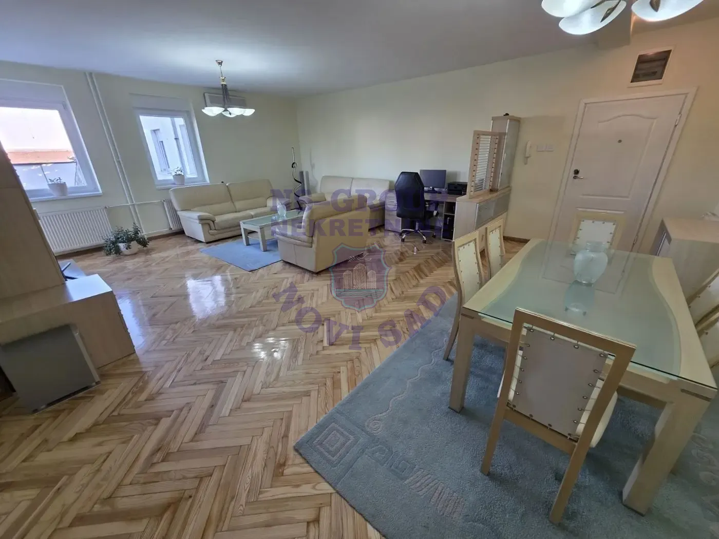 stan na prodaju Novi Sad 80m2 562401