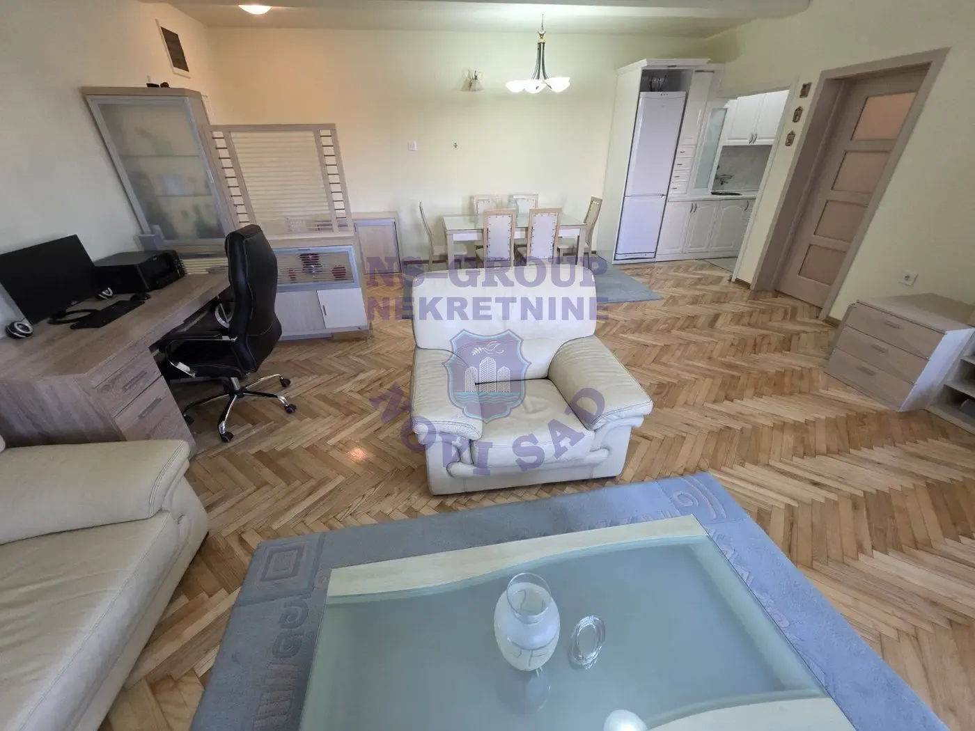 stan na prodaju Novi Sad 80m2 562401
