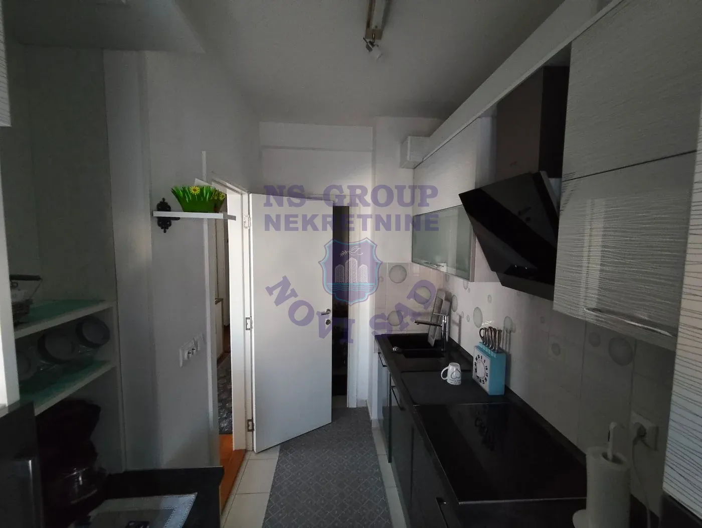 stan na prodaju Novi Sad 75m2 562417