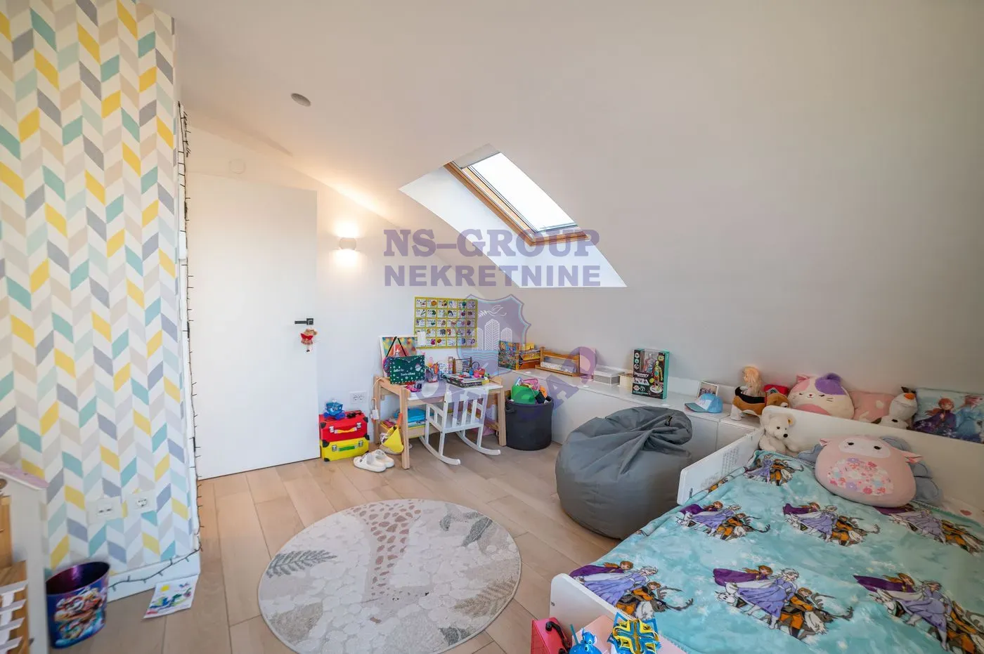 stan na prodaju Novi Sad 155m2 559440