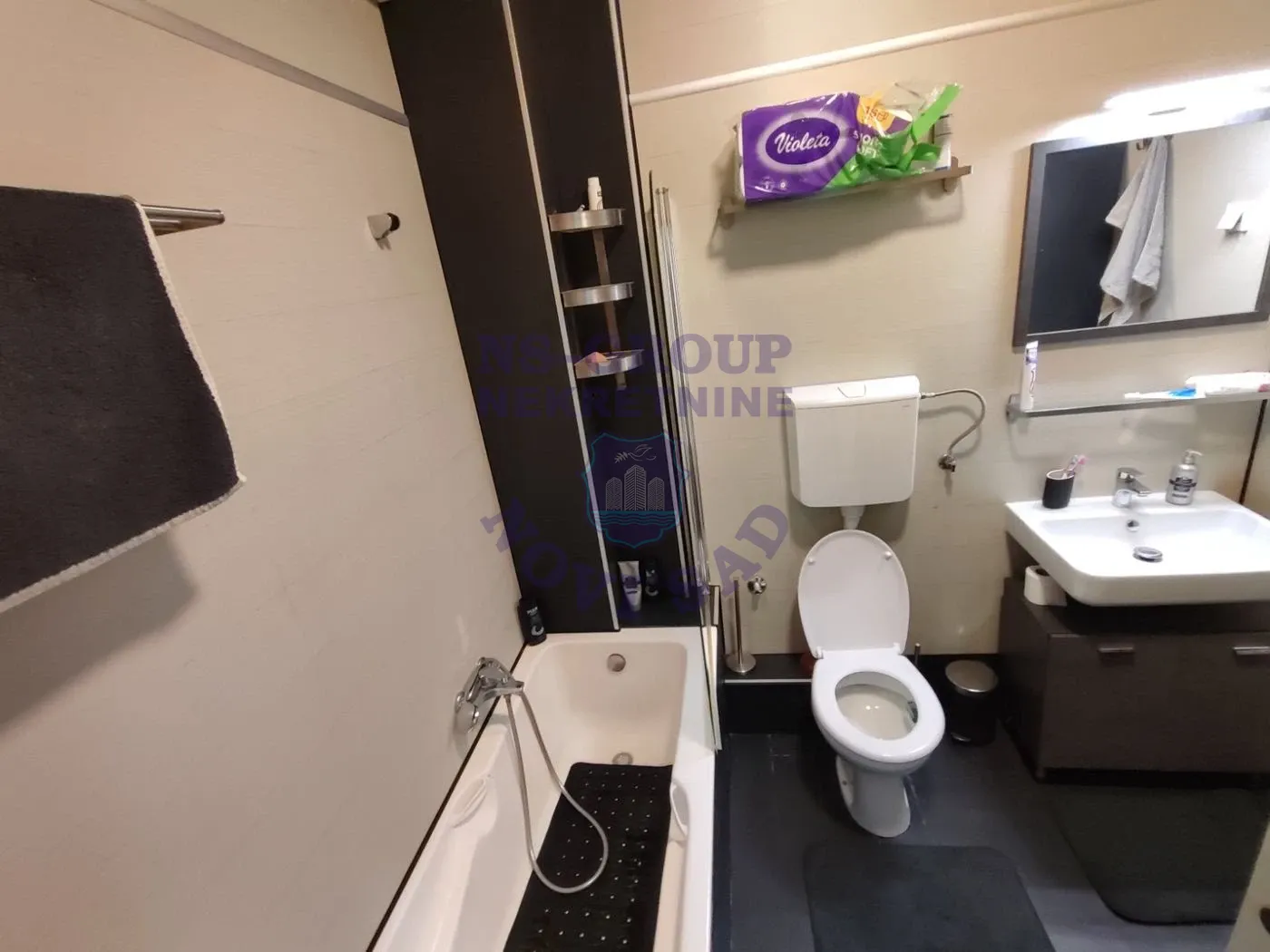 stan na prodaju Novi Sad 70m2 562659