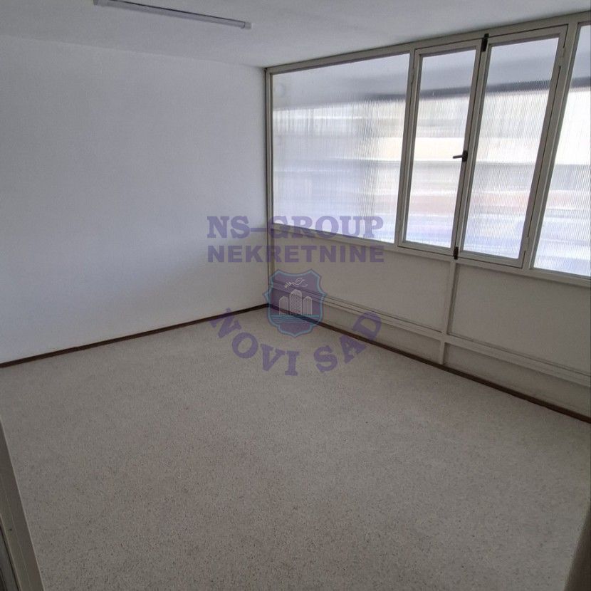 lokal za izdavanje Novi Sad 54m2 15419