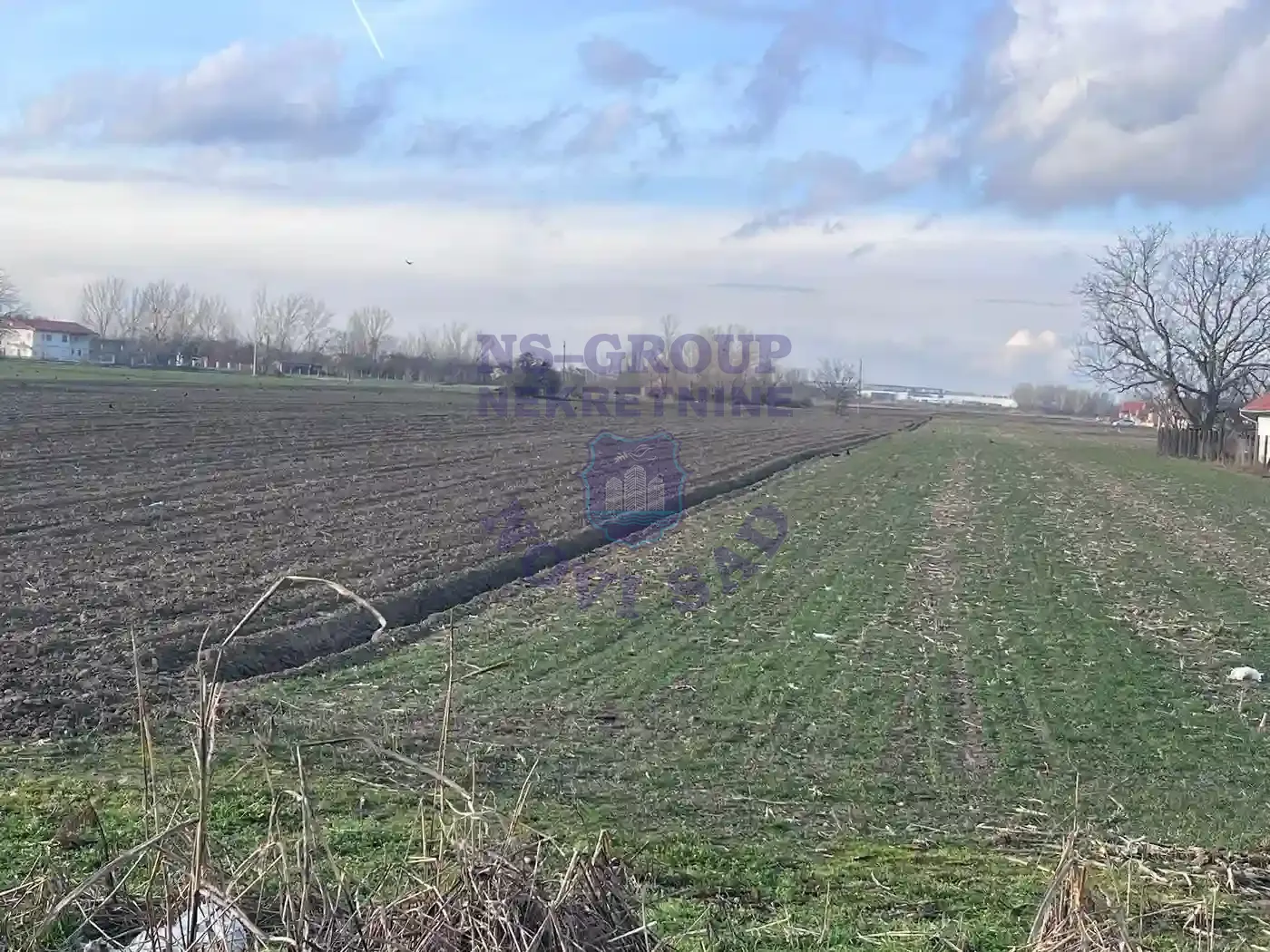 plac na prodaju Novi Sad 7326m2 529172