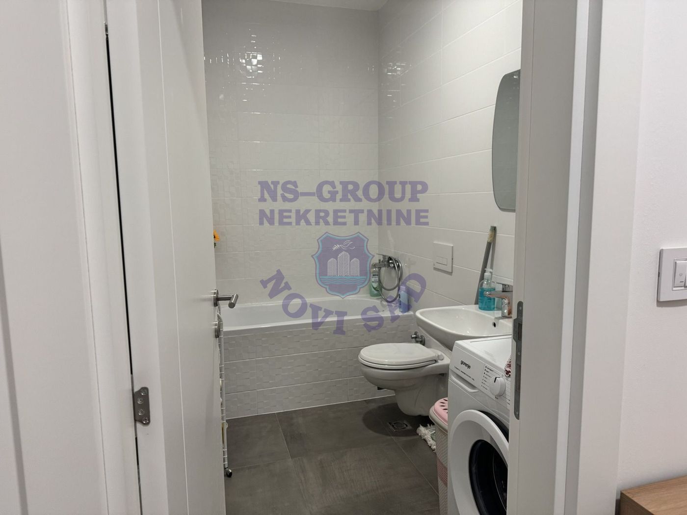 stan na prodaju Novi Sad 42m2 563088