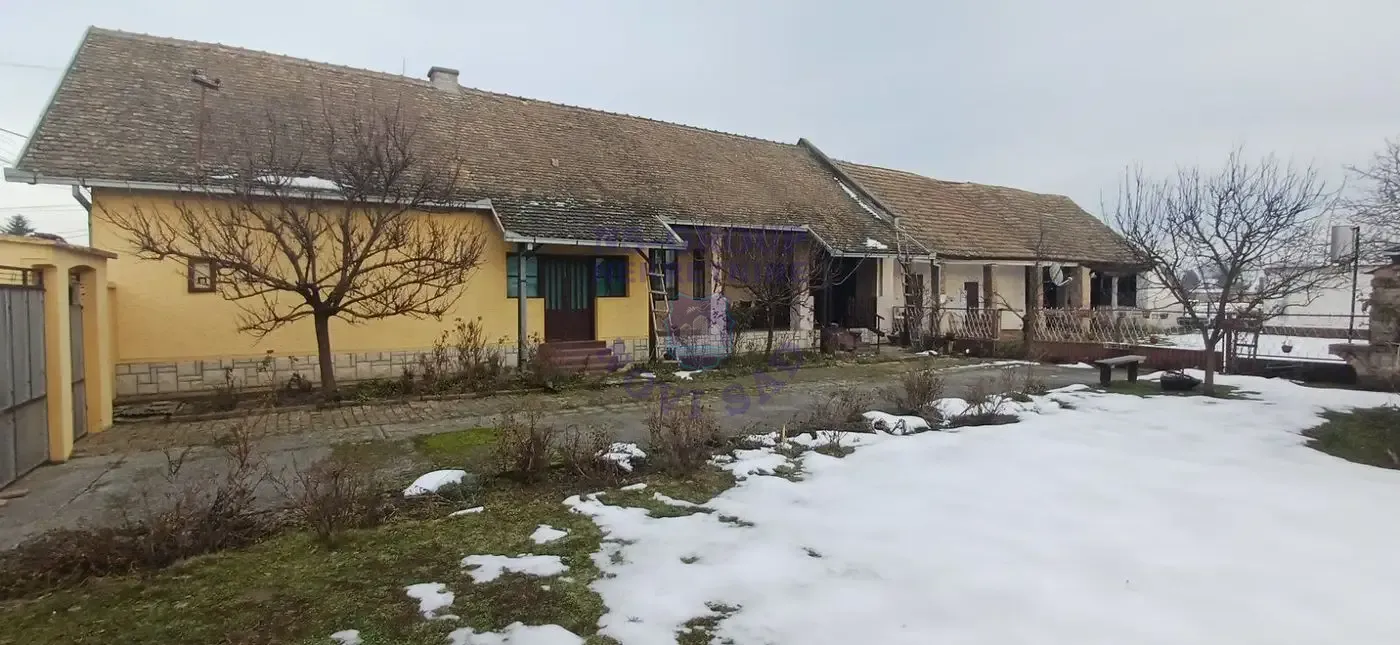 kuca na prodaju Vajska, 154m2 563372