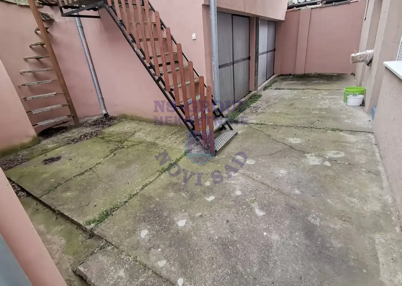 kuca na prodaju Sremski Karlovci 250m2 563412