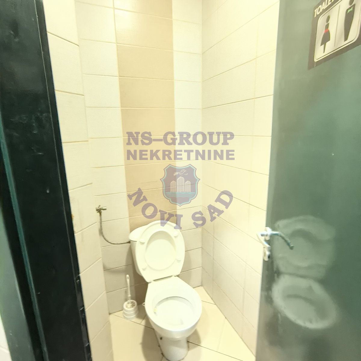 lokal za izdavanje Novi Sad 79m2 15498