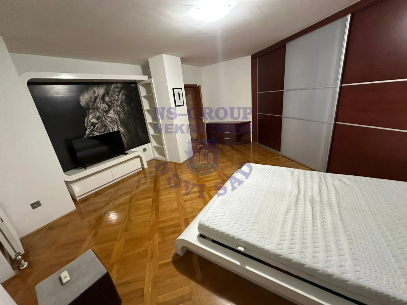 stan na prodaju Novi Sad 161m2 563761