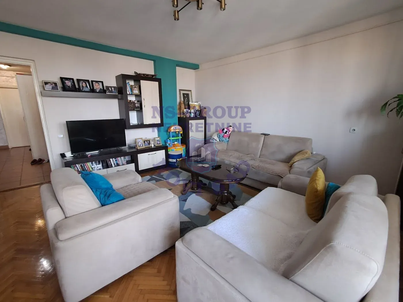 stan na prodaju Novi Sad, 76m2 563932