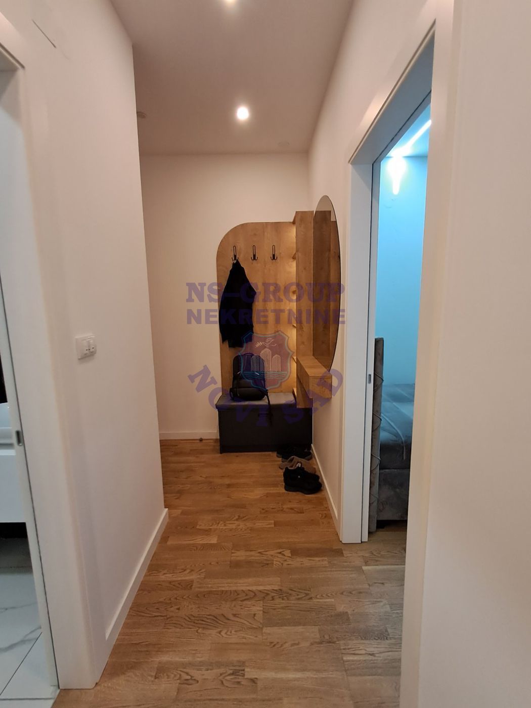 stan na prodaju Petrovaradin 42m2 563714