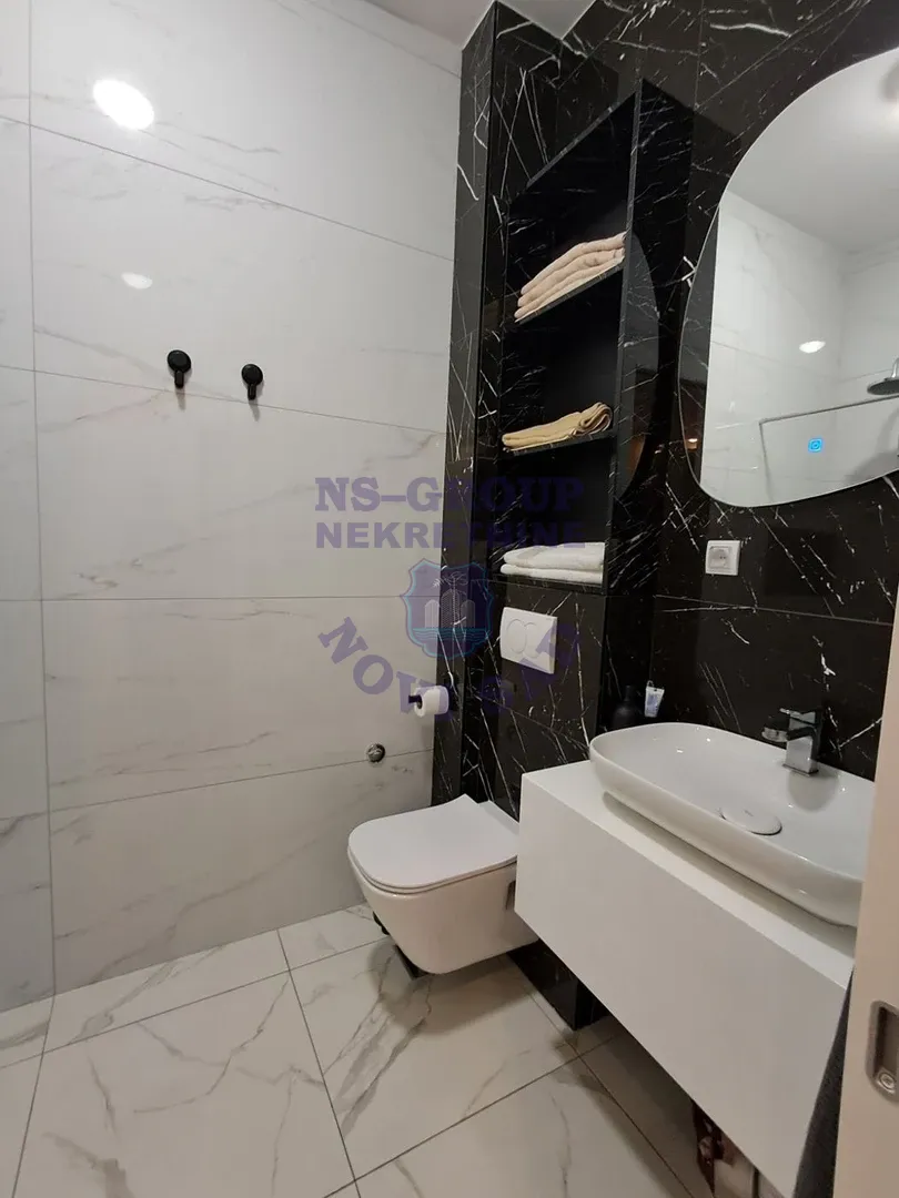 stan na prodaju Petrovaradin 42m2 563714