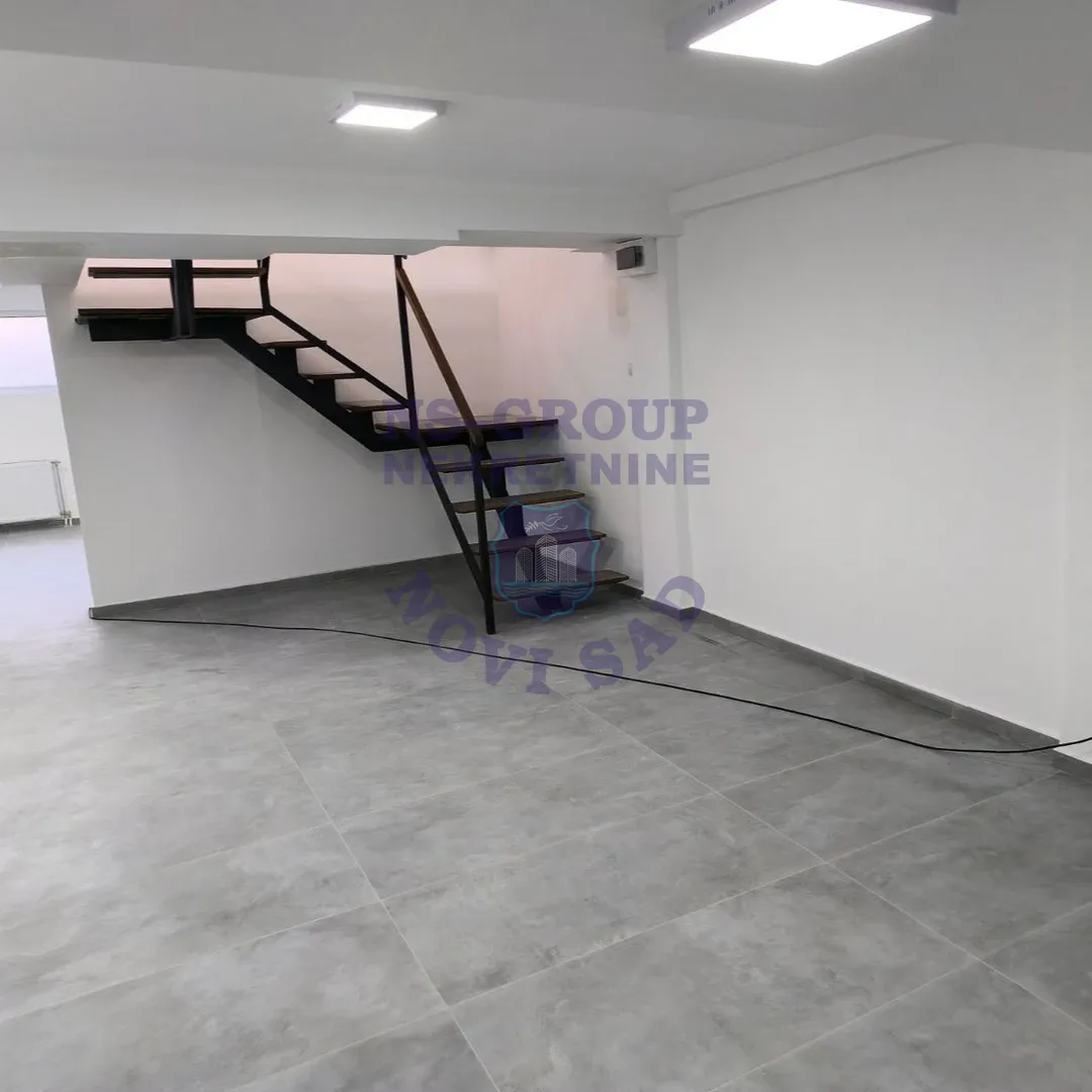 lokal za izdavanje Novi Sad 305m2 15540