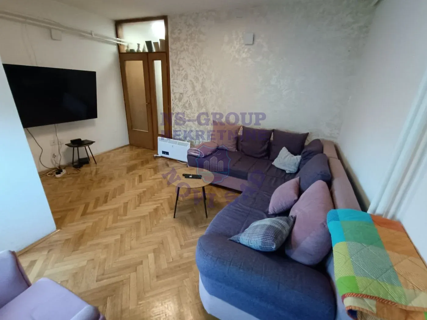 stan na prodaju Novi Sad 70m2 564196