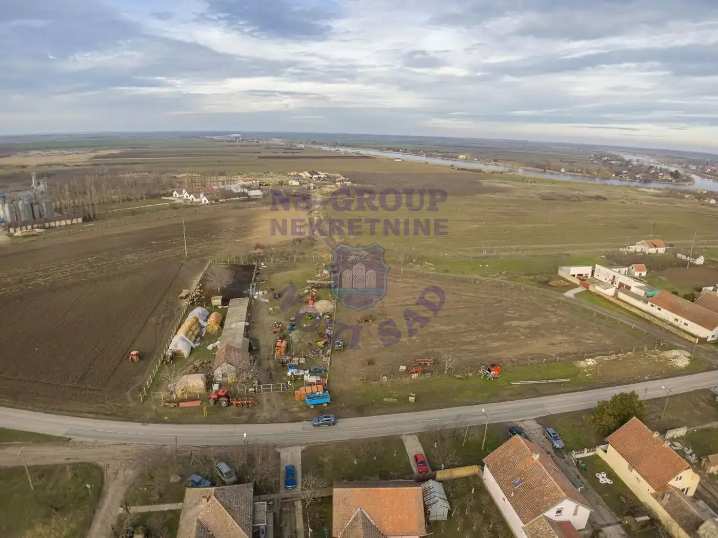 kuca na prodaju Čurug 208m2 563740