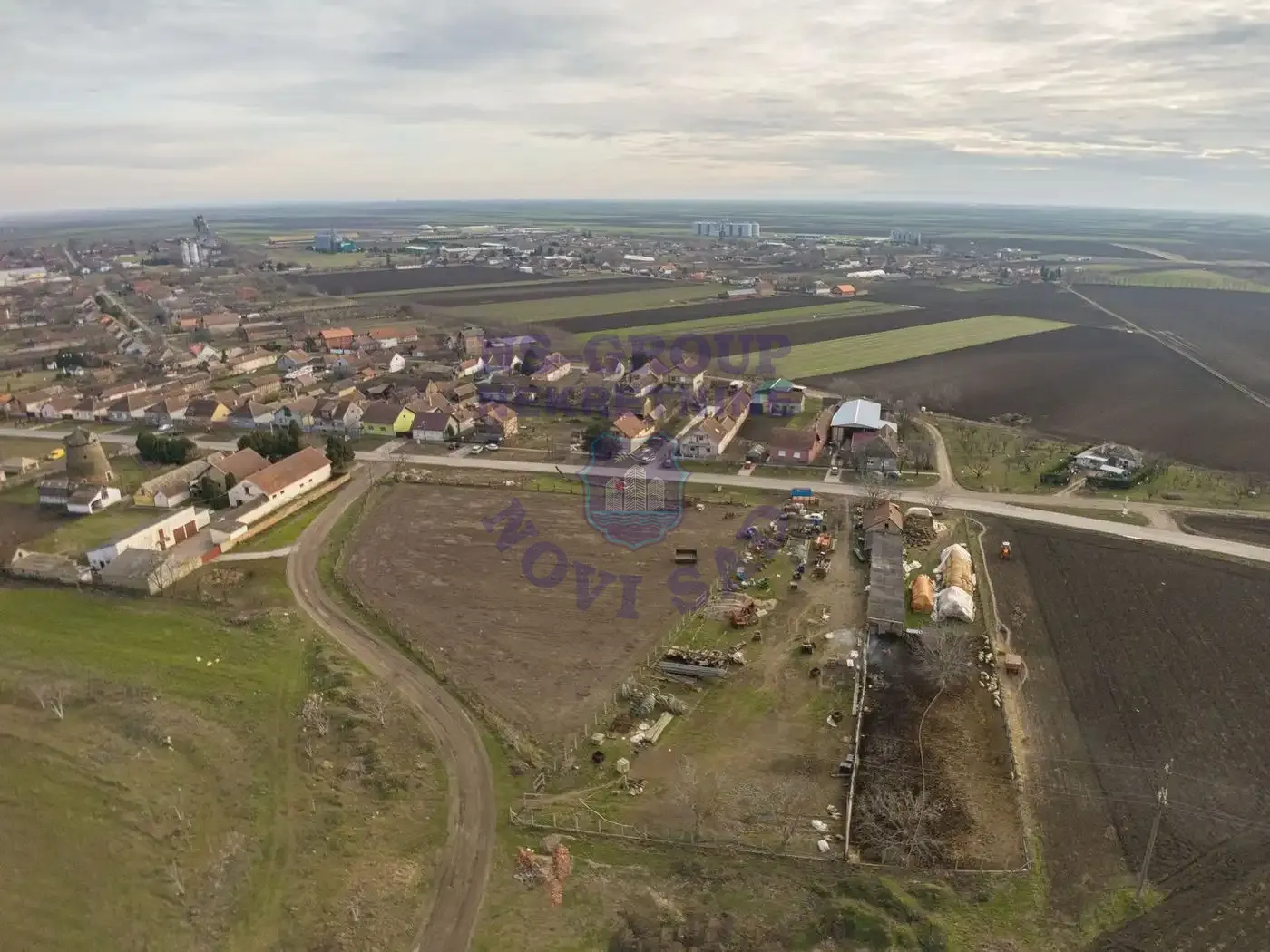 kuca na prodaju Čurug 208m2 563740